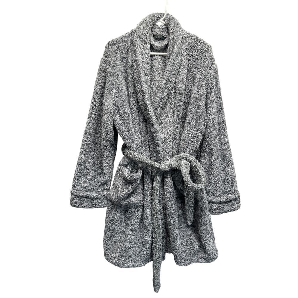 Amari‎ Fluffy Grey Robe Women OS w Belt